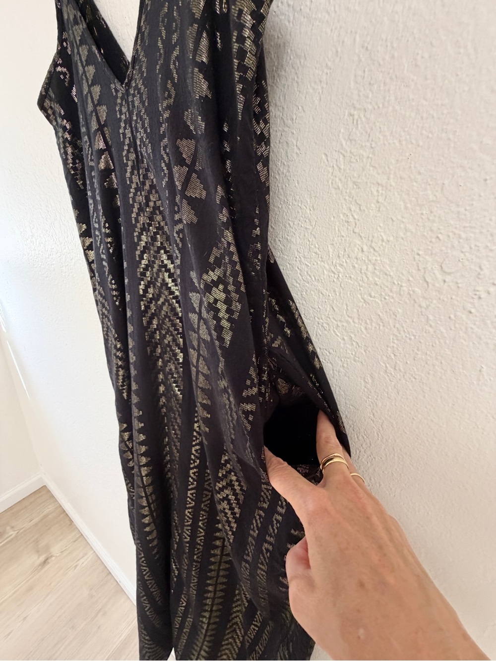 ELAN black metallic gold boho print strappy maxi resort sun dress / size M - Picture 7 of 11